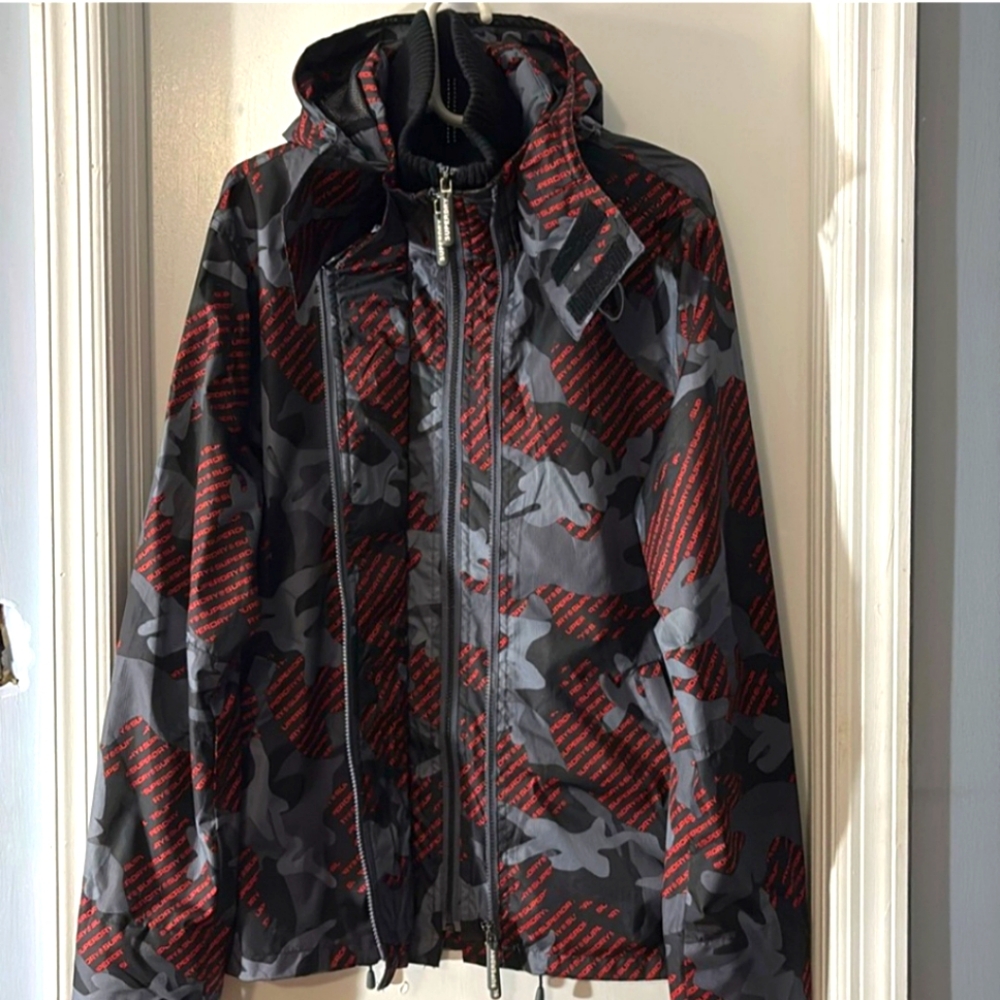 SUPERDRY Windcheater Camo Men’s Sz.XL
